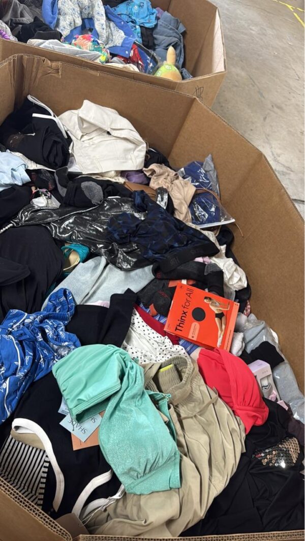 515407619_24078386401755588_6302477308844767763_n.jpg Baby Clothes & Shoes Pallets
