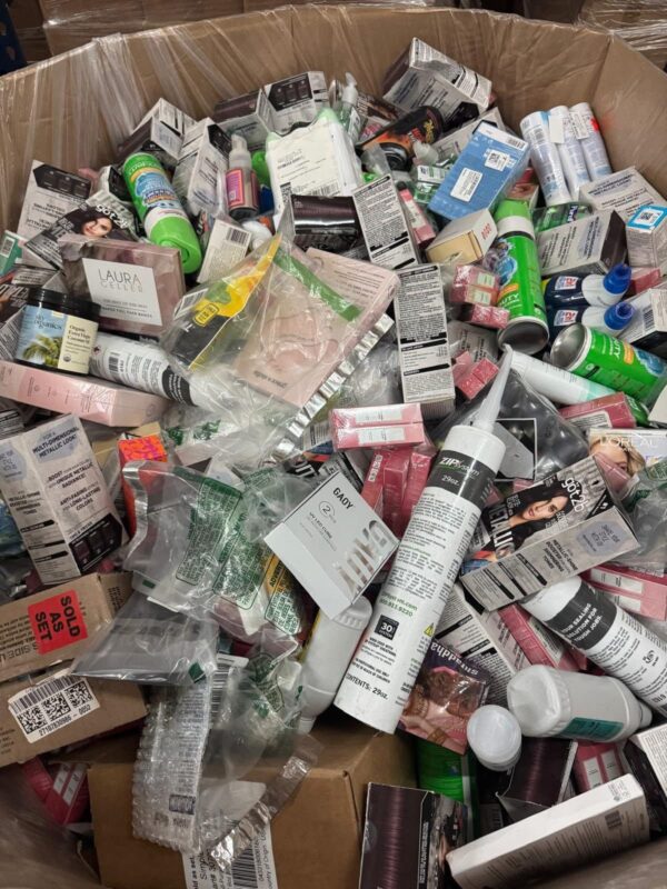 554869961_122105333960994595_4011327096937043133_n.jpg Health & Beauty Pallets for Sale