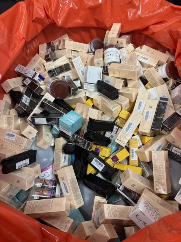 555304719_122105333558994595_6149030809347051485_n.jpg Health & Beauty Pallets for Sale