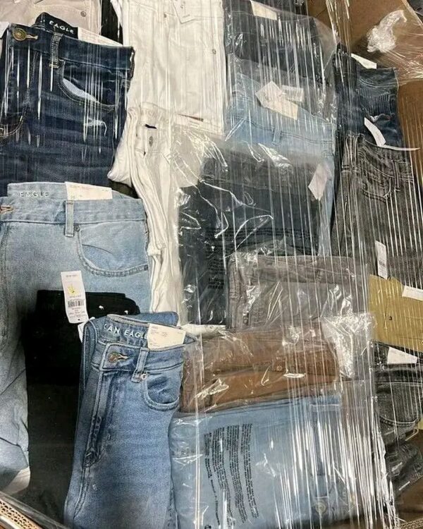 661245585_1283951717202906_3275667626587305419_n.jpg Nordstrom Clothing Pallets