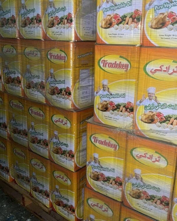 663280830_122134212747220823_4270123313346684486_n.jpg Vegetable Oil Pallet – Bulk Wholesale Cooking Oil (Mixed Sizes)
