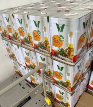Wholesale Vegetable Oil UK.jpg Wholesale Vegetable Oil UK