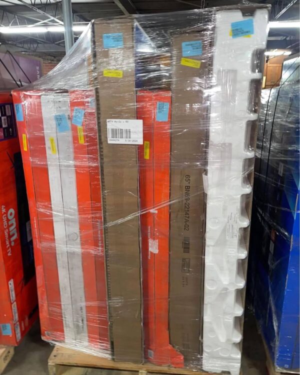 688838719_122109728205211686_4655129919756197190_n.jpg TV Pallet