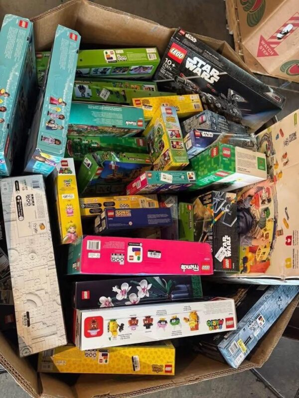 LEGO Pallets UK