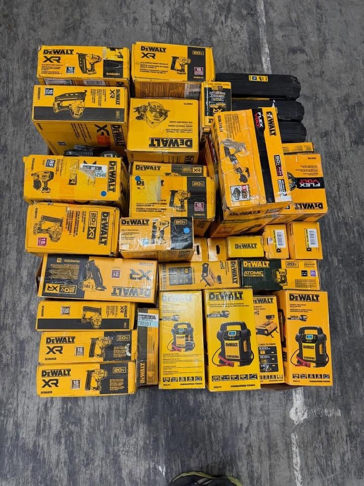 SSAAX.jpg DeWalt Tools Wholesale Pallet - Image 9