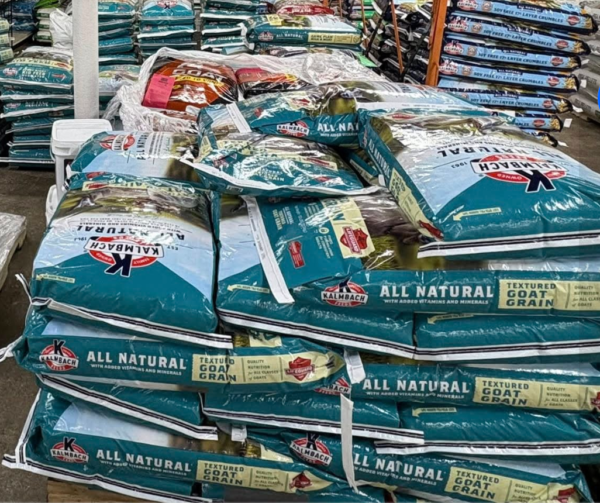 Poultry Feed Pallet – Bulk Chicken Feed Starter, Grower & Finisher