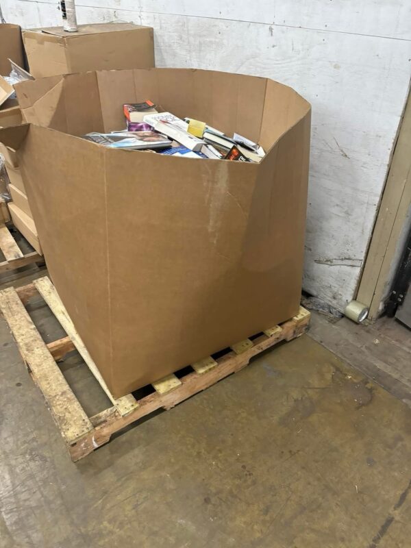 img_4442.jpeg Mixed Books Pallets | 900–1000 Books Wholesale Liquidation Bulk Deals