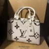Branded Ladies Handbags Pallet – 200 Pieces Luxury Designer Bags Wholesale