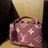 Branded Ladies Handbags Pallet – 200 Pieces Luxury Designer Bags Wholesale