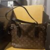 Branded Ladies Handbags Pallet – 200 Pieces Luxury Designer Bags Wholesale