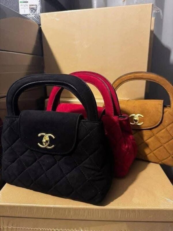 Branded Ladies Handbags Pallet – 200 Pieces Luxury Designer Bags Wholesale