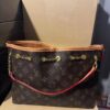 Branded Ladies Handbags Pallet – 200 Pieces Luxury Designer Bags Wholesale