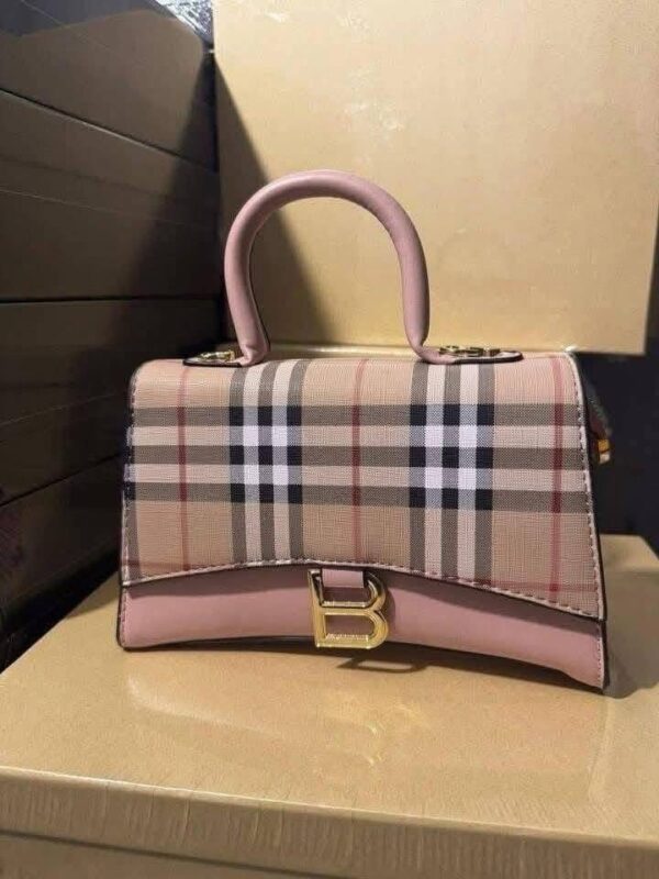 Branded Ladies Handbags Pallet – 200 Pieces Luxury Designer Bags Wholesale