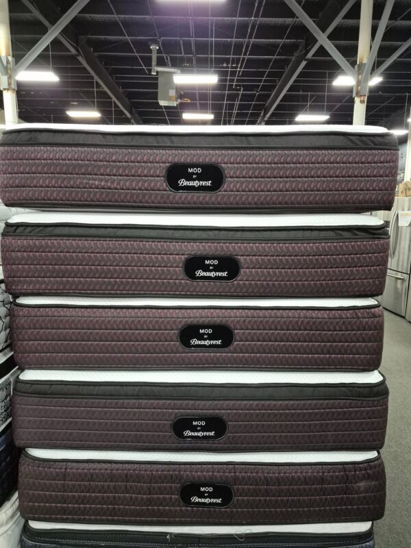 img_4880.jpeg Mattress Pallets | 24 Pieces Per Pallet Wholesale Bulk Mattress Deals