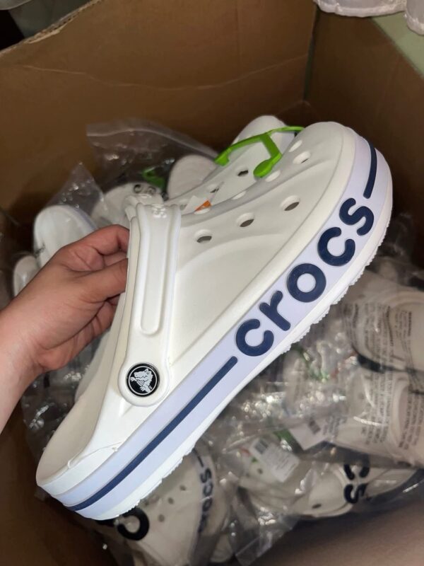img_7462.jpeg Crocs Pallet – 300 Pairs Bulk Footwear Wholesale Crocs Shoes